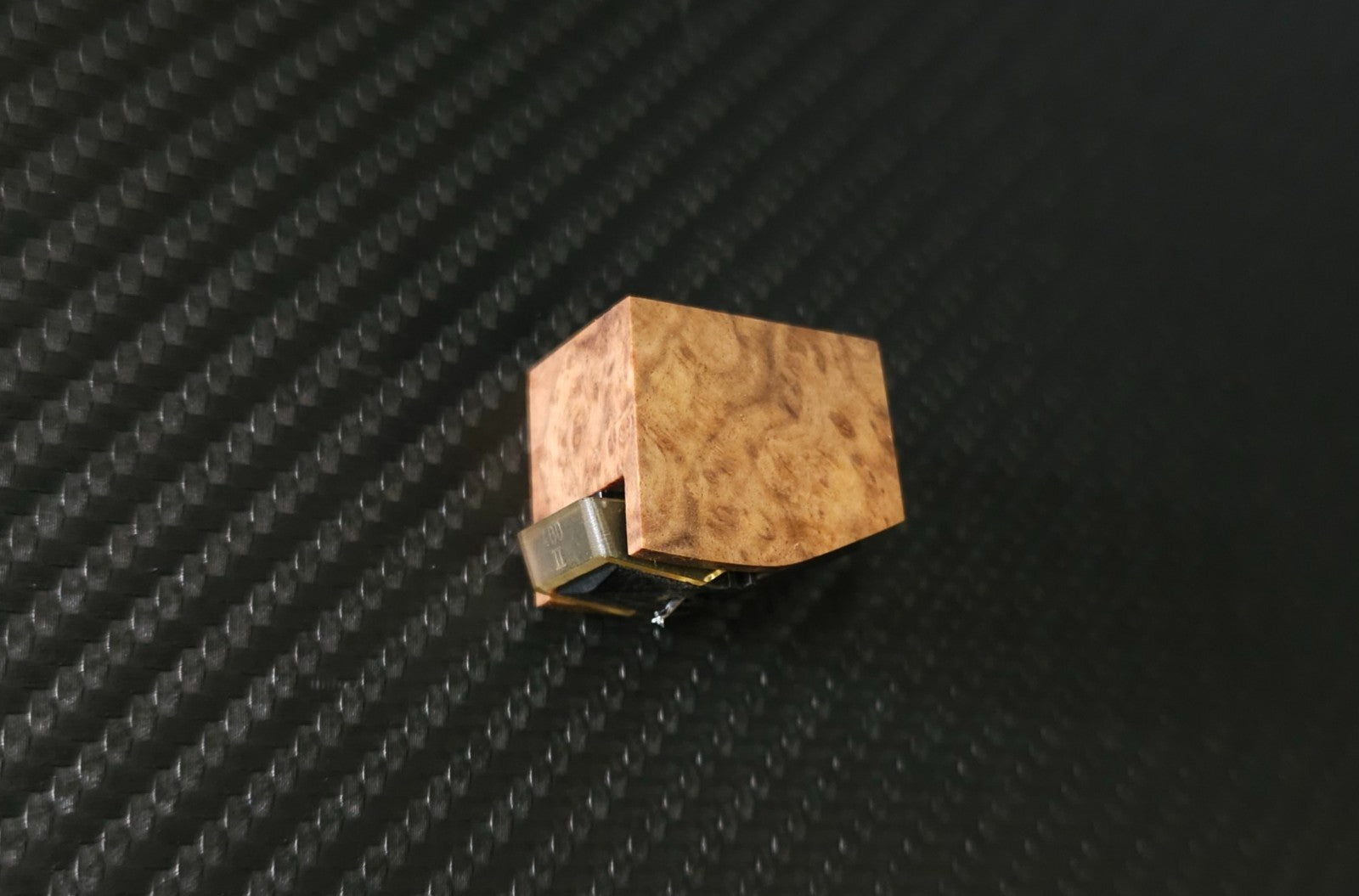 Custom-Made Wood Body for Philips GP Series made of Brown Mallee Wood1