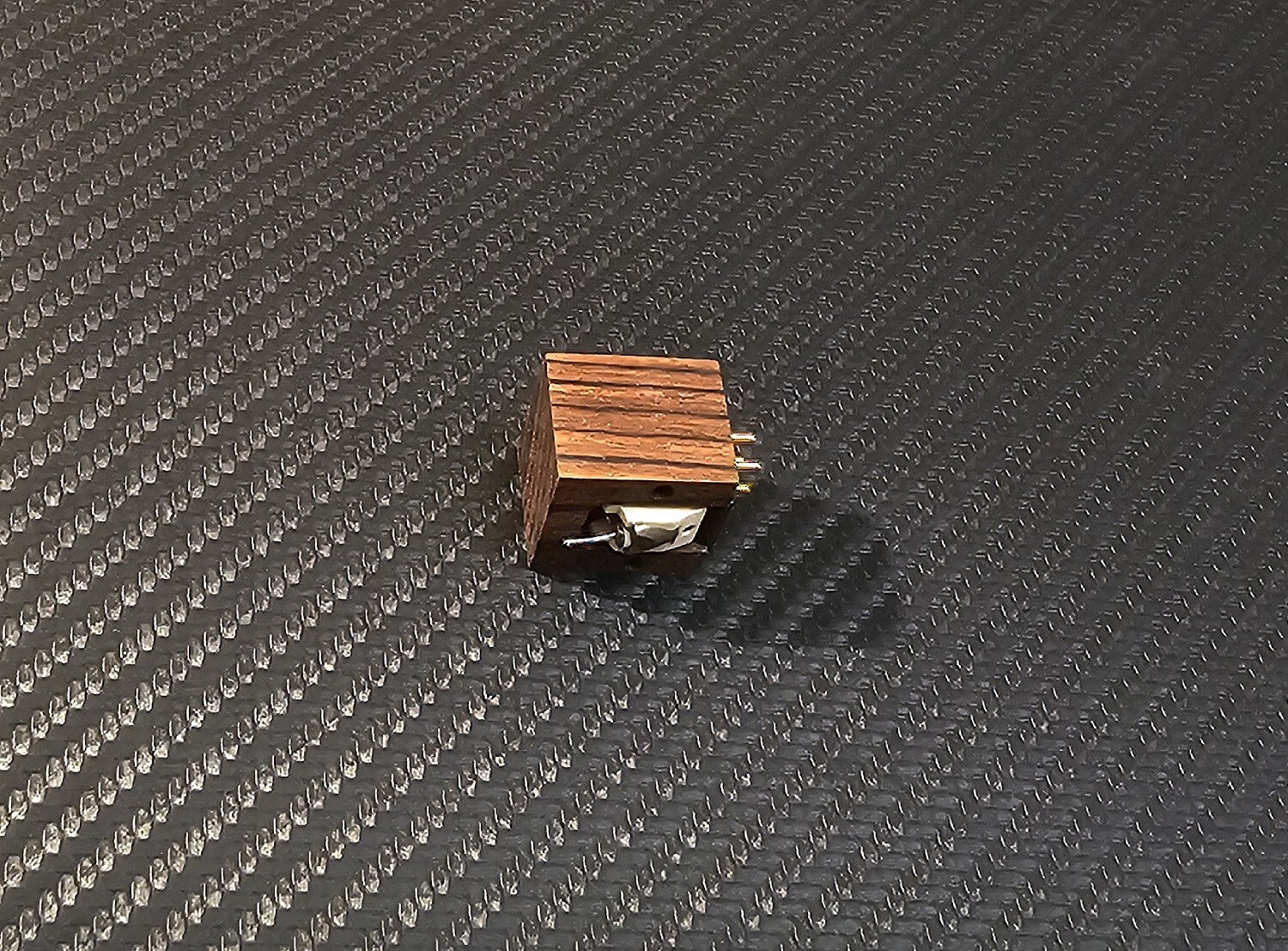 Custom-Made Wood Body for DENON DL110 Series Cartridges Rosewood -Design 2025-1