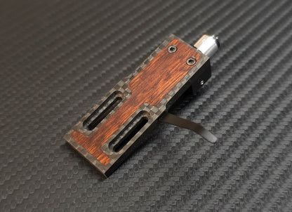 Custom-Made Hybrid Headshell made of Carbon and Snake Wood Azimuth Adjustment1