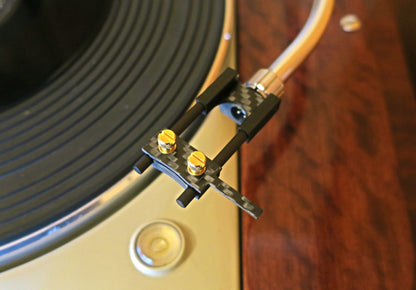 Exclusive CUSTOM-MADE Headshell made of Carbon for Technics/Ortofon/SAEC/SME4