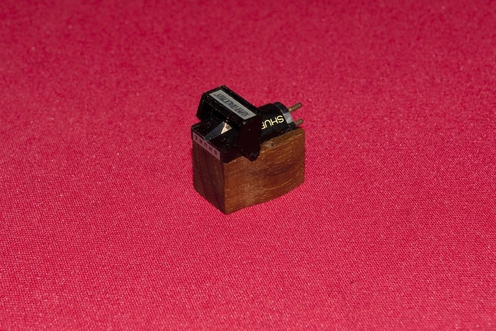 Custom-Made Wood Body for Shure V15 Type III made of Teak Wood1