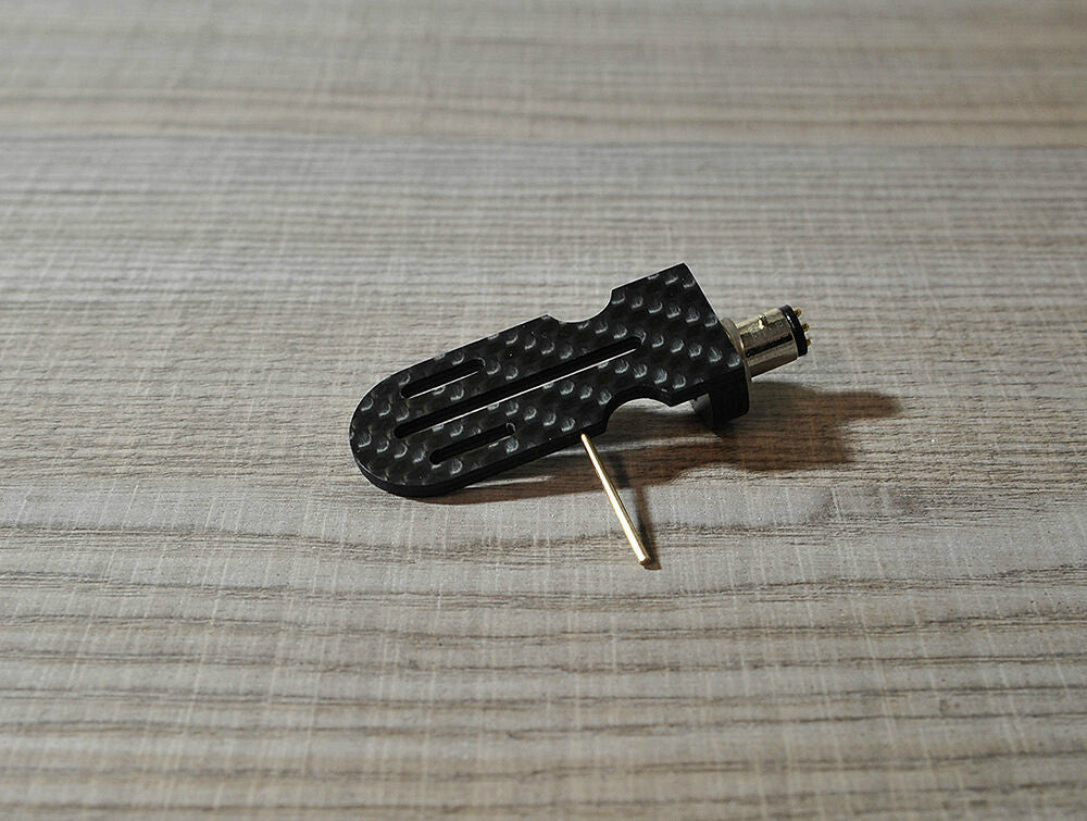 Exclusive Custom-made Headshell made from Real Racing Carbon gold plated SME2