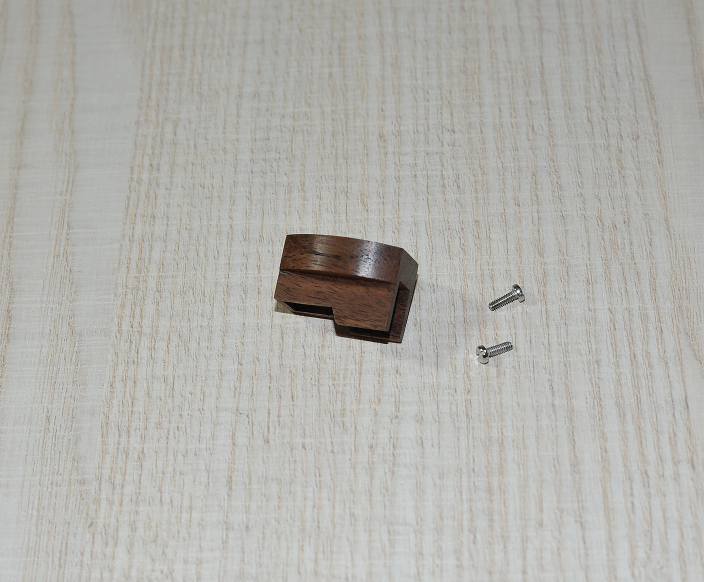 Exclusive Wood Body For Audiotechnica AT95E Cartridge Pickup Walnut Wood4