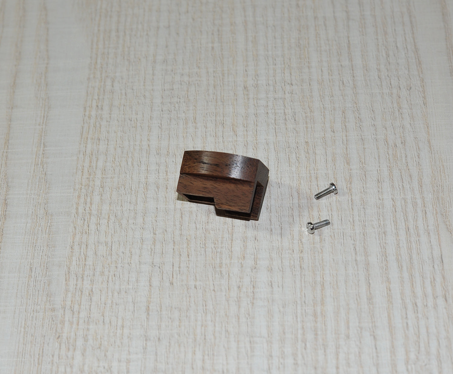 Exclusive Wood Body For Audiotechnica AT95E Cartridge Pickup Walnut Wood4