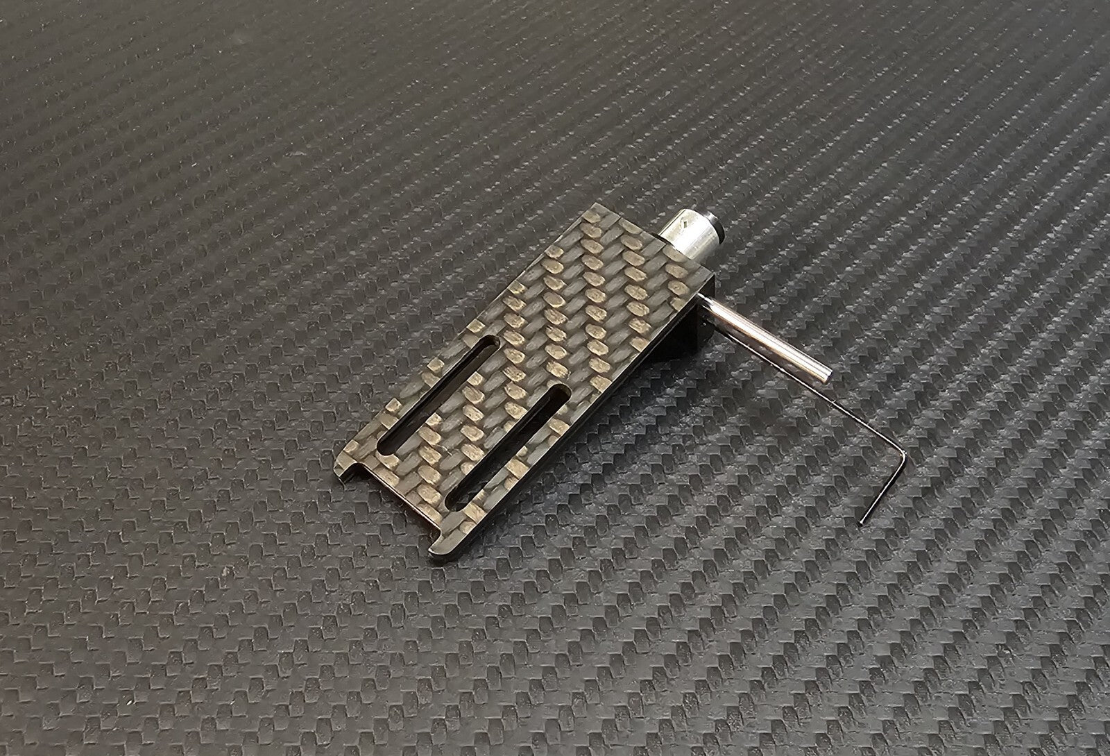 Custom-Made Headshell with Azimuth & Overhang adjustment Material Racing Carbon0