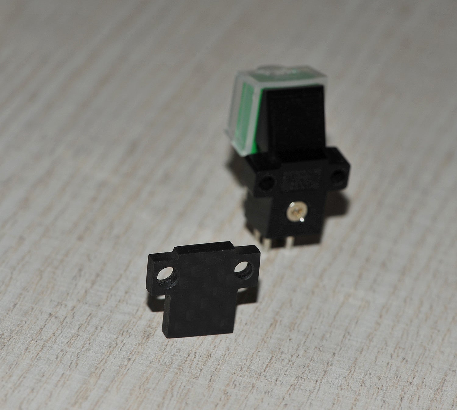 2mm Headshell Damper Spacer For Audio Technica AT95E Cartridge Racing Carbon2