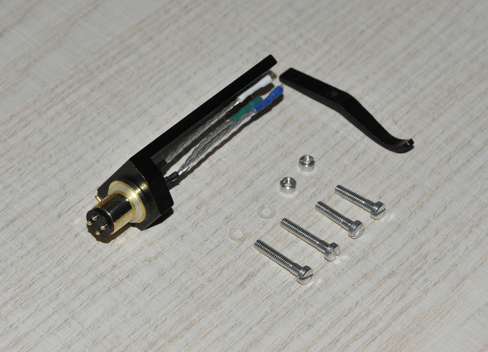 Hi-End Headshell Made Of Aircraft Grade Aluminum Sme Type Screws + Silver1