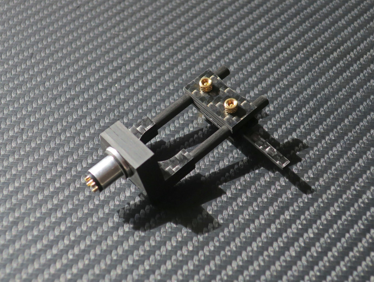 Exclusive CUSTOM-MADE Headshell made of Carbon for Technics/Ortofon/SAEC/SME1