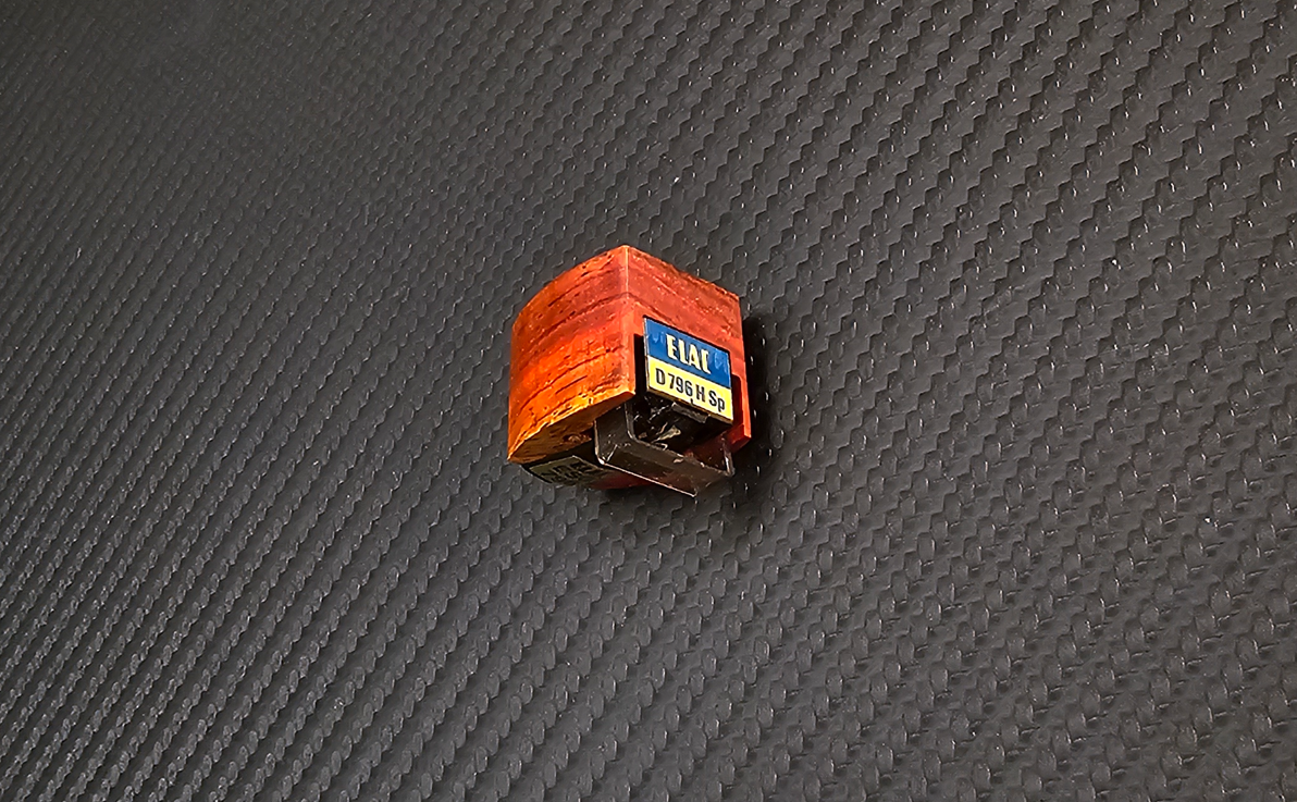 Custom-made Wood Body for ELAC ESG 796 Cartridge made of Cocobolo Wood5