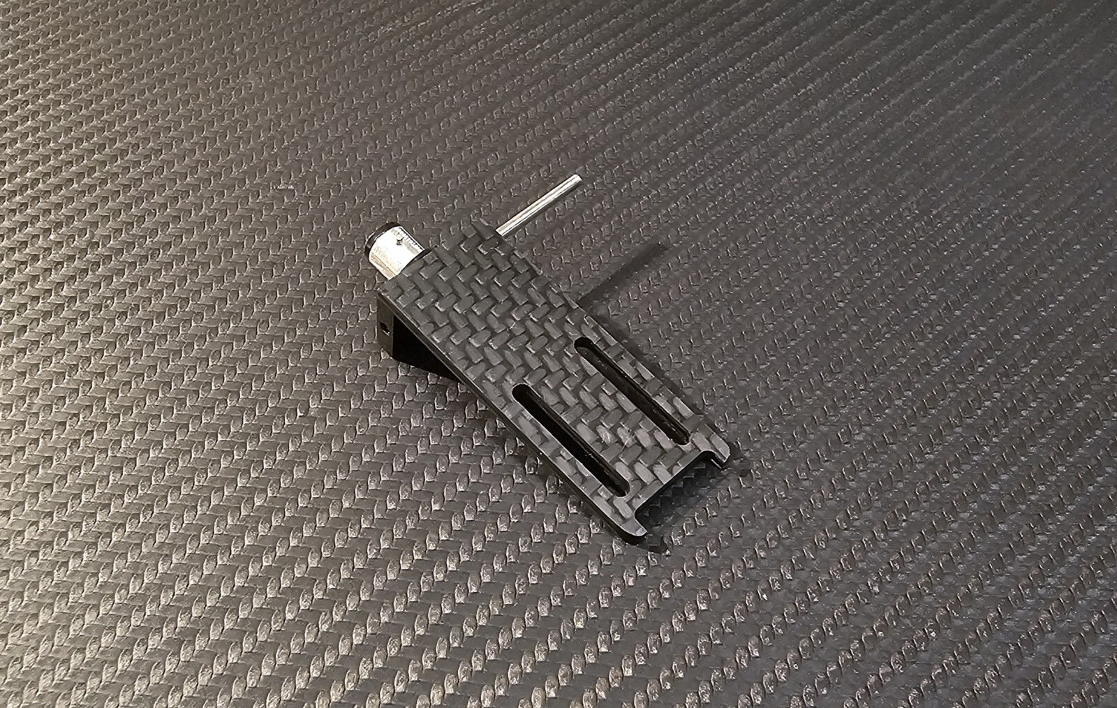Custom-Made Headshell with Azimuth & Overhang adjustment Material Racing Carbon2