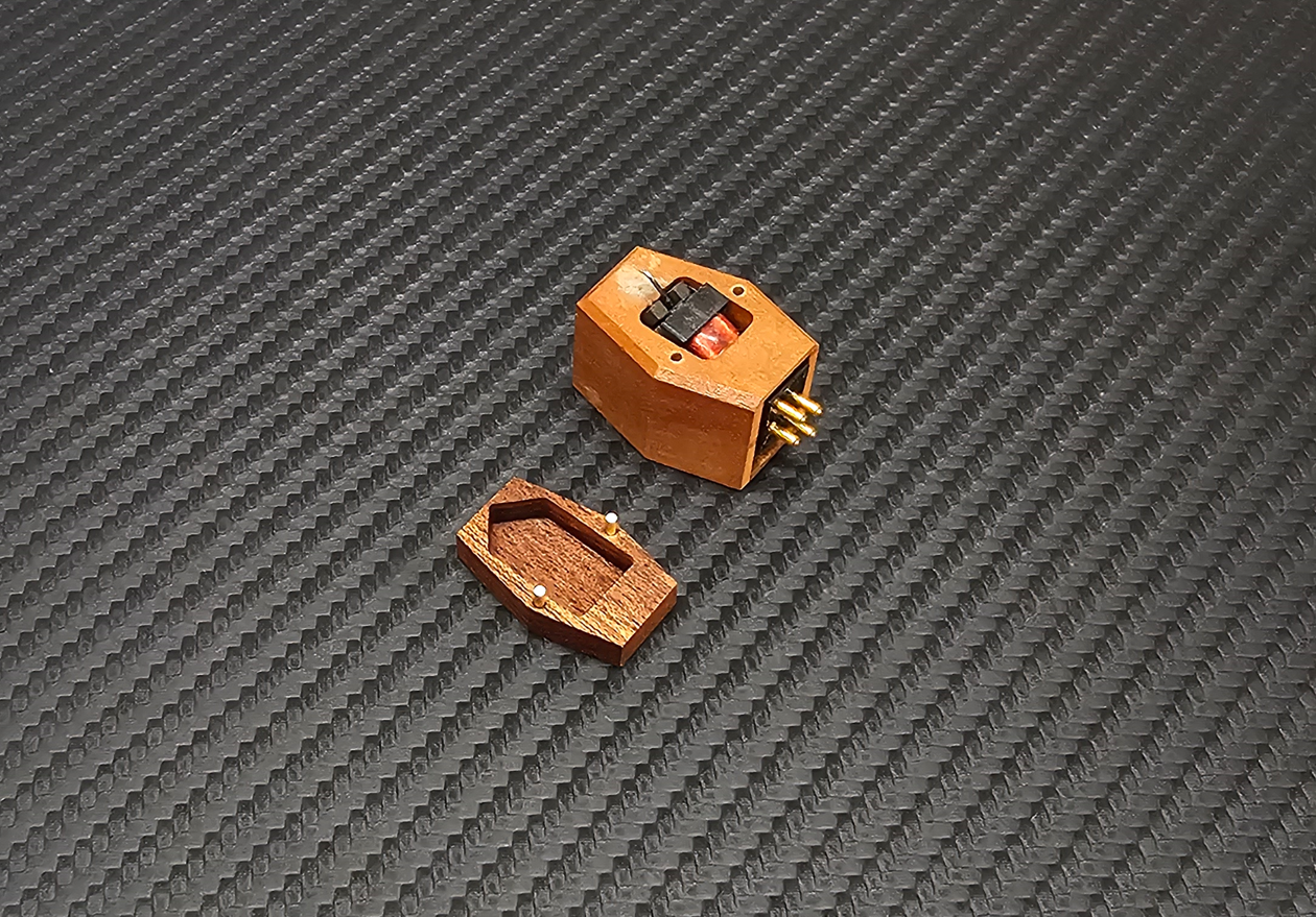 Cover / Needle Guard for GRADO Wooden Phono Cartridge - Mahogani Wood1