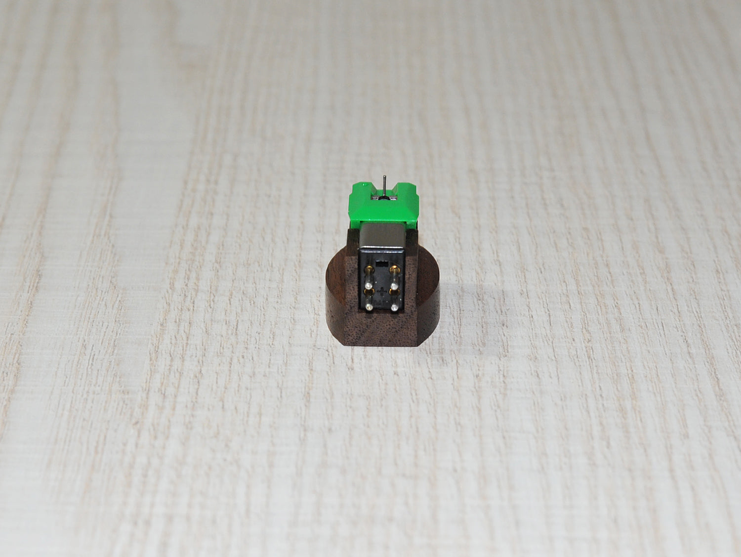 Exclusive Wood Body For Audiotechnica AT95E Cartridge Pickup Walnut Wood2