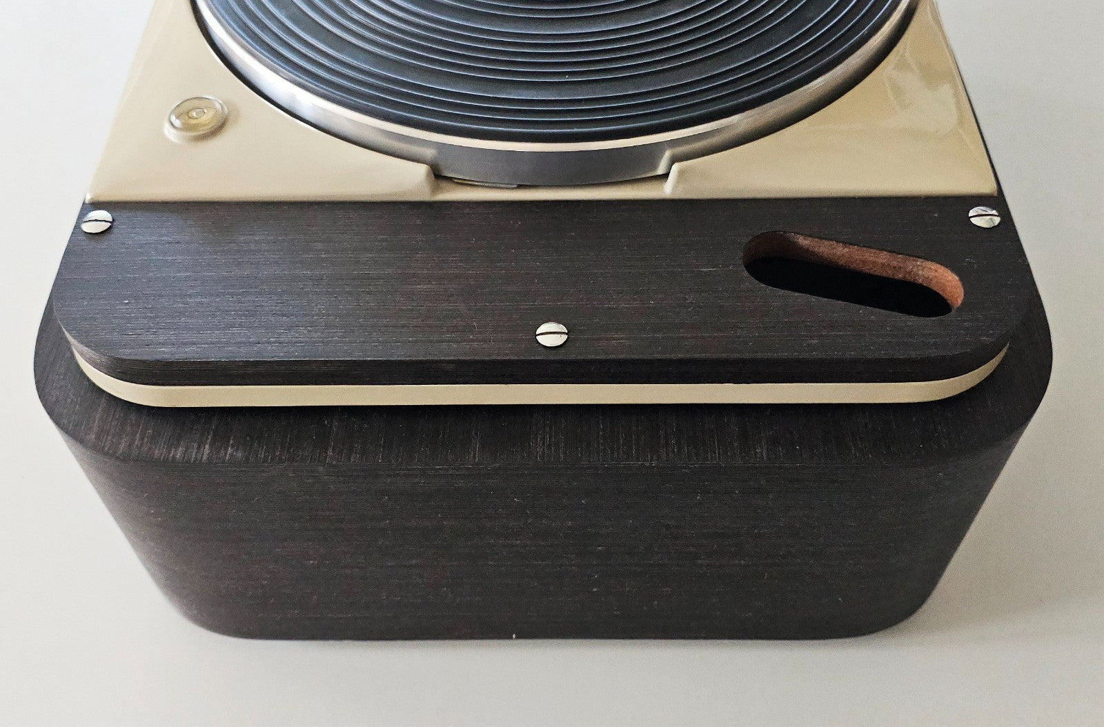 Thorens TD124 Zarge / Plinth made of High Fidelity MDF Black Oak Veneer3