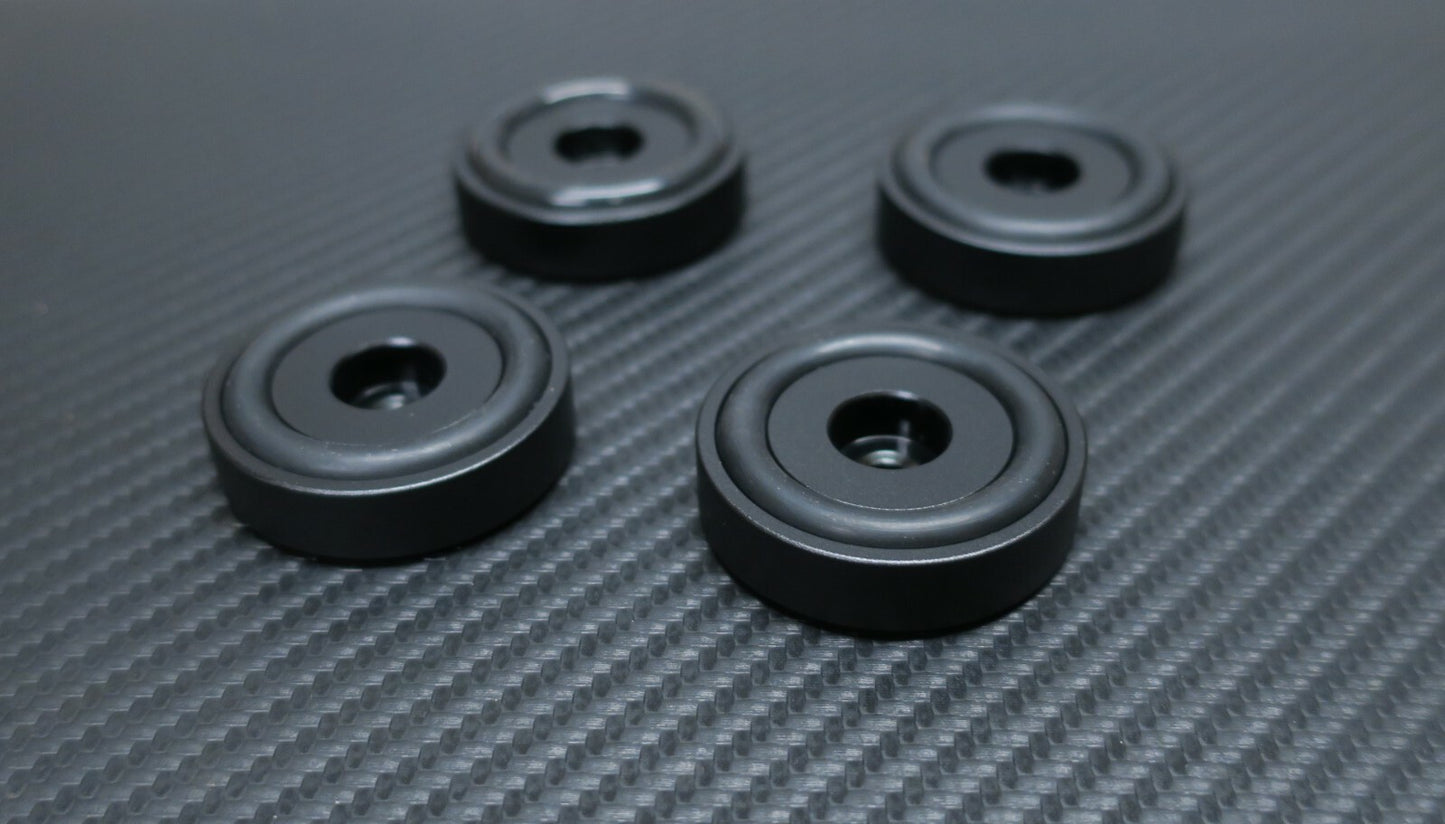 4x Füße / Isolierung für Plattenspieler / Lautsprecher / Boxen / mit Gummi - NEW1