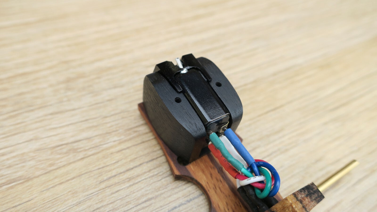 Exclusive Wood Body For Stanton 680 Series Cartridge Ebony Wood2
