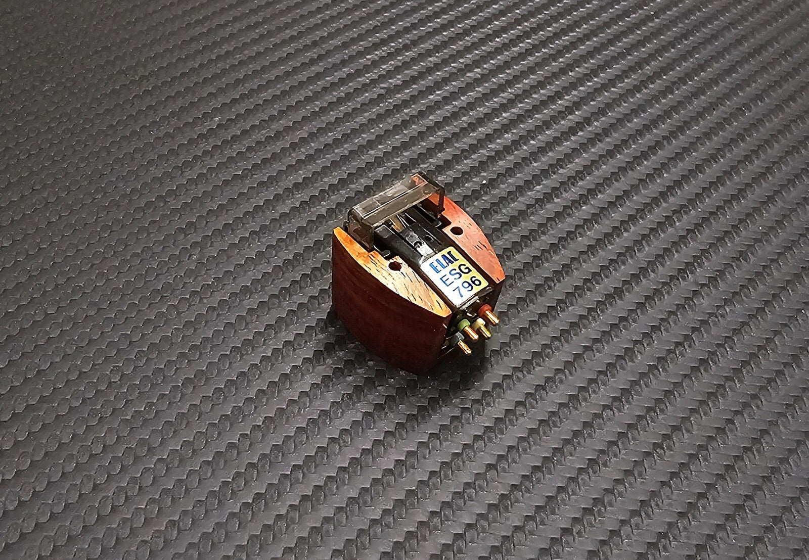 Custom-made Wood Body for ELAC ESG 796 Cartridge made of Cocobolo Wood2