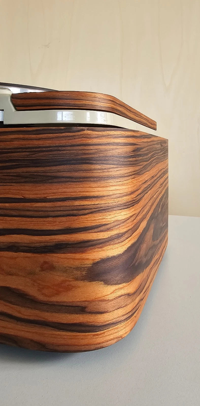Custom-Made Plinth for Thorens TD124 made of High Fidelity MDF & Santos Palisander Veneer