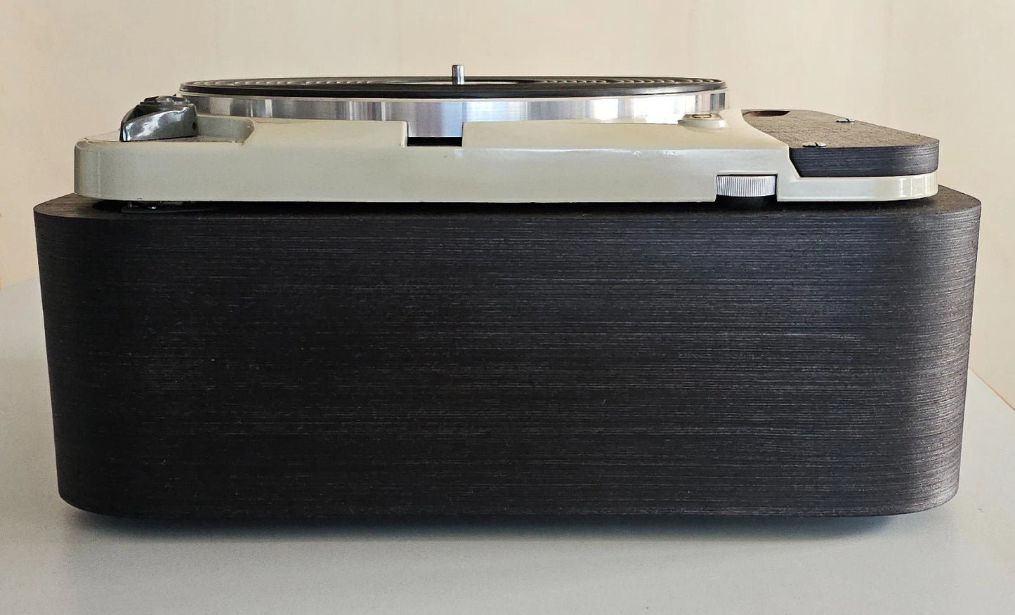 Custom-Made Plinth for Thorens TD124 made of High Fidelity MDF & Black Oak Veneer