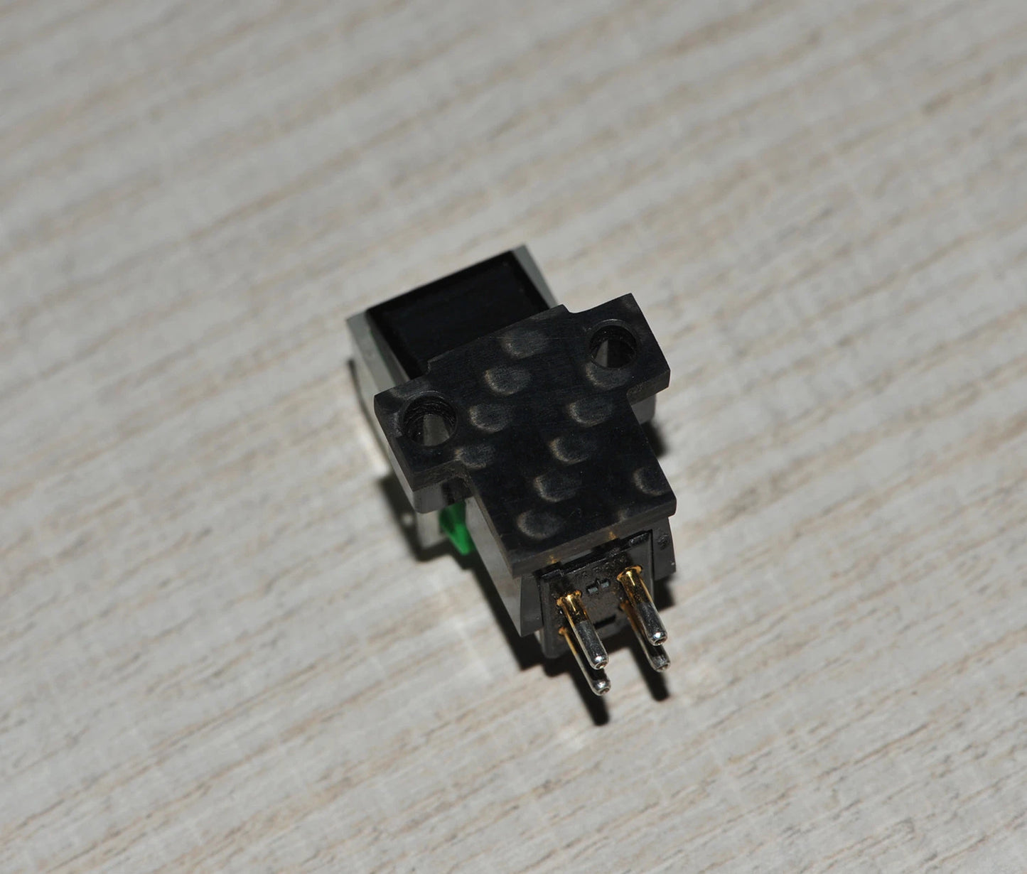 2.8mm Spacer / Shock Absorber / Weight for Audio-Technica AT95 Cartridge made of real racing carbon