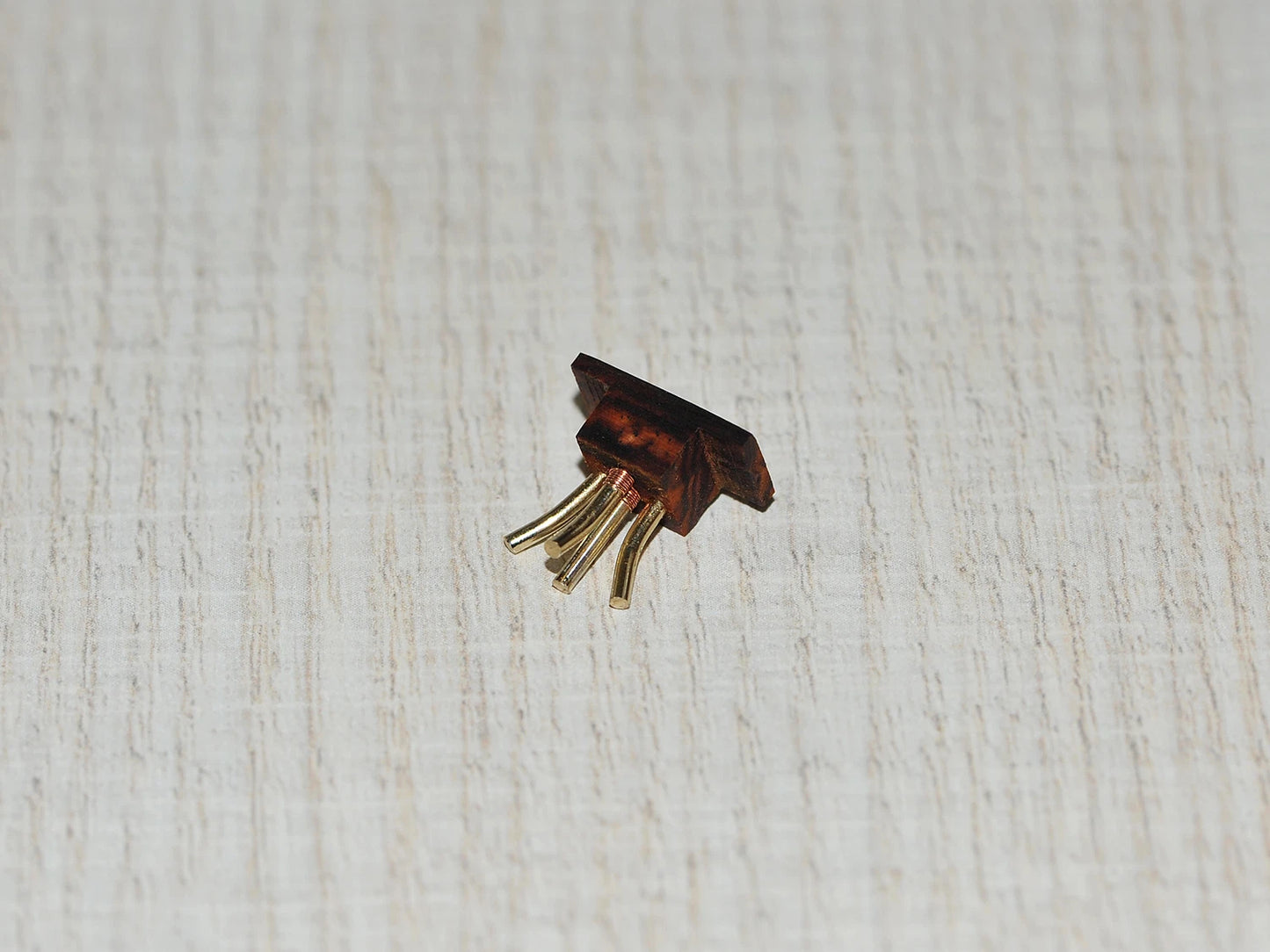 4 Pins Custom-Made Cocobolo Wood Connector for Decca London Black / Blue / Grey / Maroon / Gold / Super Gold