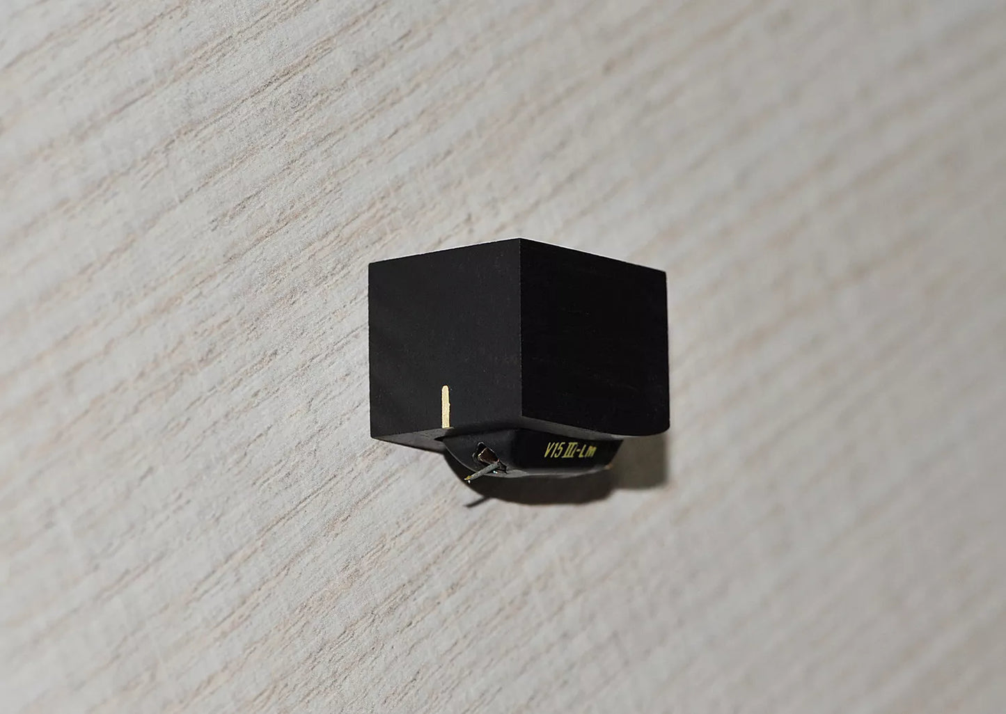 Custom-Made Ebony Wood Body for SHURE V15 Type III Cartridge (MC Design)
